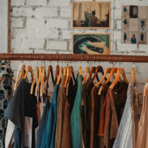 Fast Fashion a Slow Fashion - úvod do témy